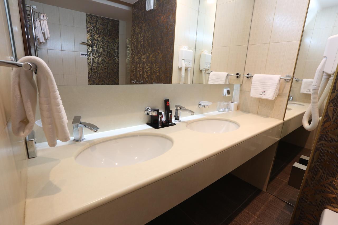 Hotel Зеница Экстерьер фото