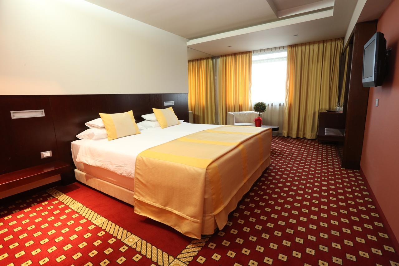 Hotel Зеница Экстерьер фото