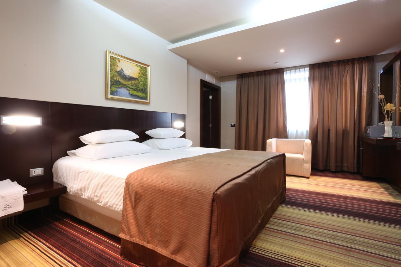 Hotel Зеница Экстерьер фото