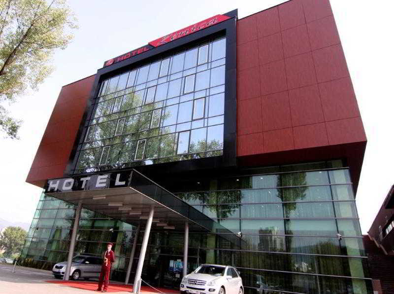 Hotel Зеница Экстерьер фото